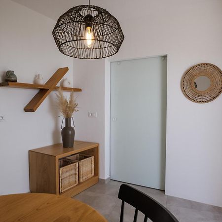 Valery Suites Fíra Kültér fotó